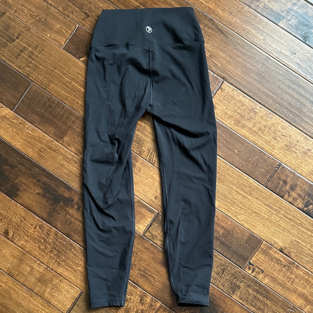 Black High-Waist Leggings - Picture 3 of 4